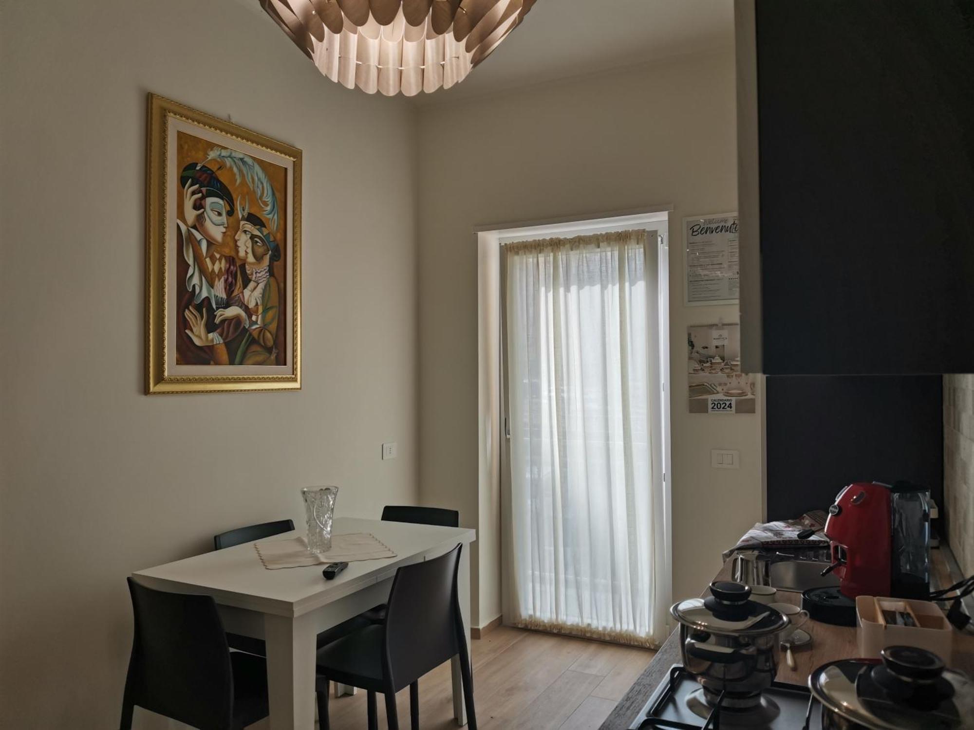 Palazzo Buscema - Appartamenti & Residence 크로토네 외부 사진